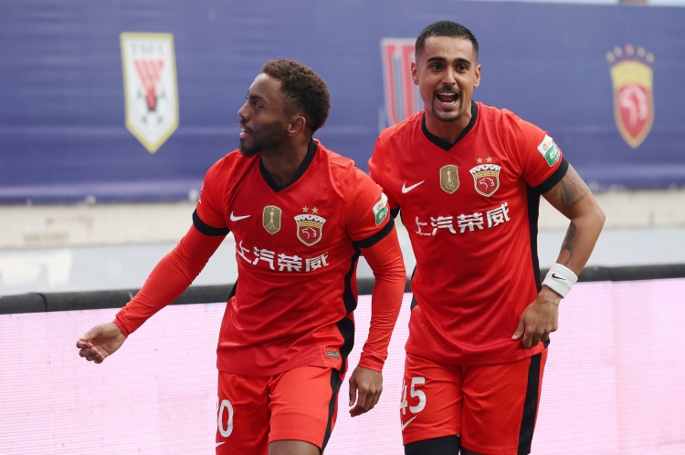 开云体育下载官网-葡媒：海港已与加布里埃尔达成个人协议，希望永久签下他