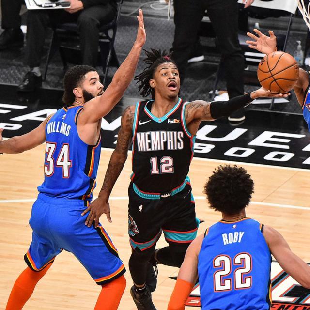 1630402501738031681.jpg ja-morant-grizzlies-thunder.jpg