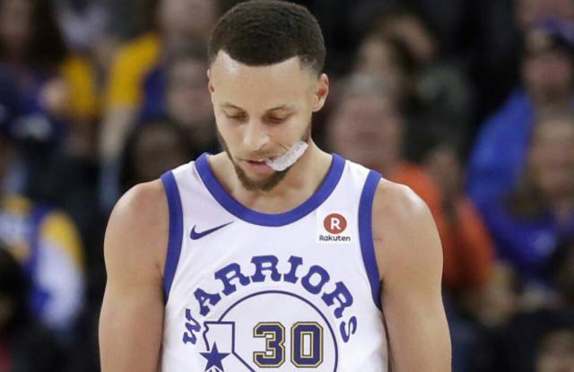 开云体育下载网址-阵容齐整+库里拼尽全力 赢球困难勇士气数已尽？